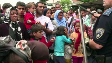 Refugees race against clock as gateway to Europe closes
