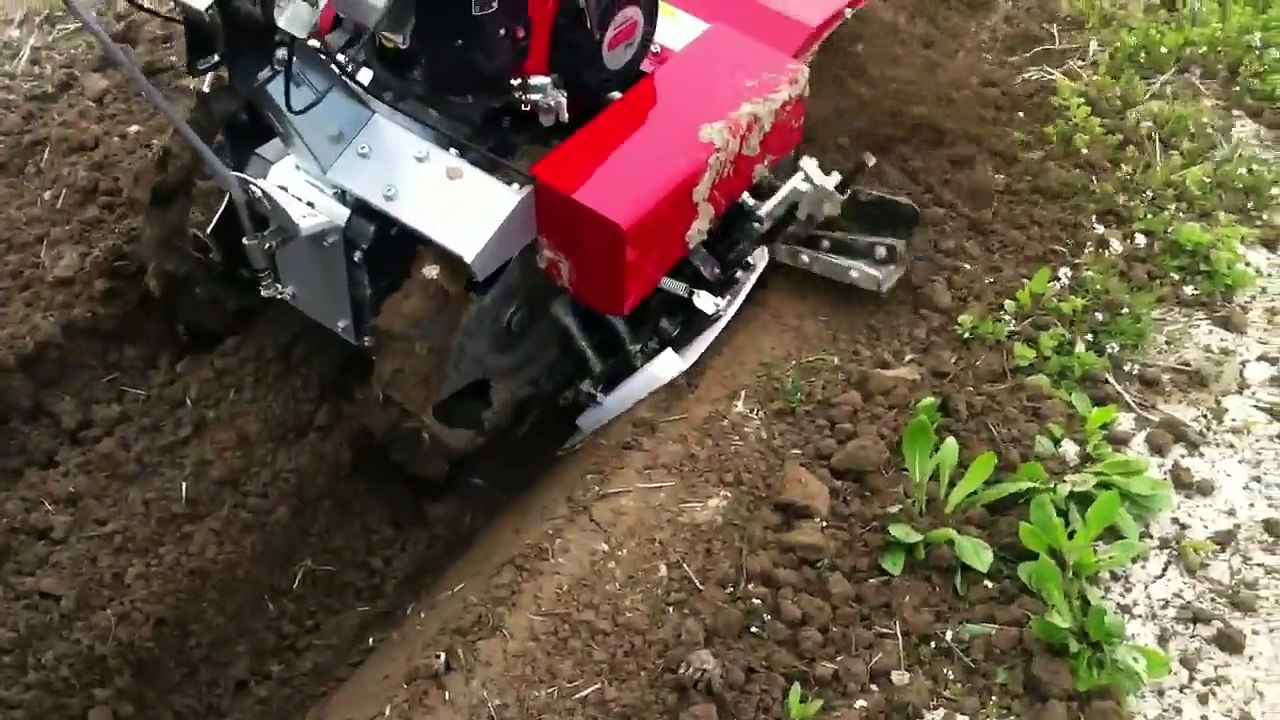 鷹岡工業 乾田畦塗機 わかな AZ30