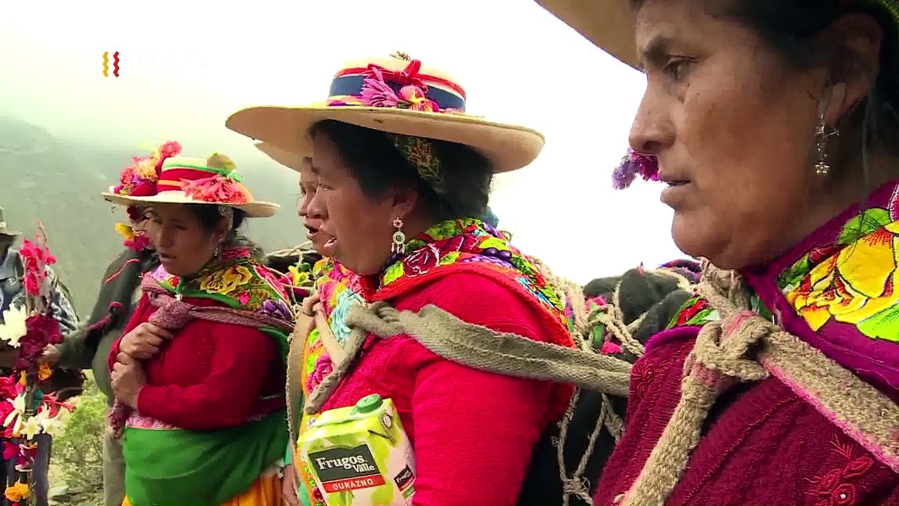 Cámara al Hombro - Lenguas originarias en peligro de extinción