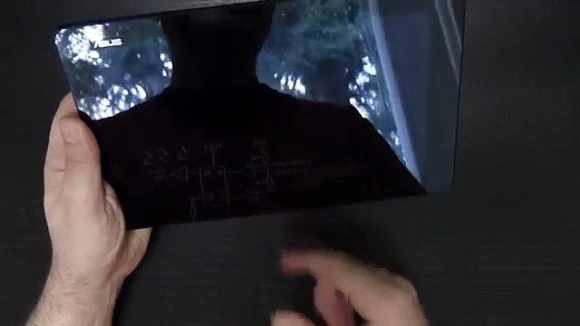 [Trên tay] ASUS Transformer Book T100 Chi - Laptop lai máy tính bảng