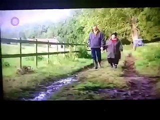 Too kids making fun hahahahah