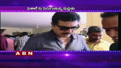 Kushboo's support to Vishal for Nadigar Sangam Election  (29-08-2015)