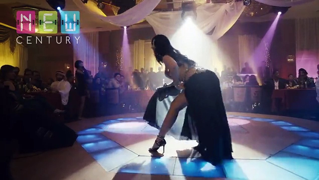 اللى عاجبنى فيك - عبد الباسط - فيلم عنتر وبيسه - Elli Agabny Feek - Abd Elbaset - 2014