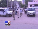 Banaskantha Police officer accidentally shoots self, dies - Tv9 Gujarati