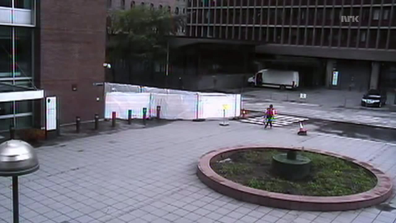 CCTV video of Breivik bomb