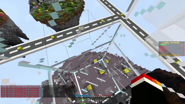 PrestonPlayz - Minecraft | NEW LUCKY BLOCK SKYWARS! #1 (Lucky Block Islands)- PrestonPlayz & Kenny