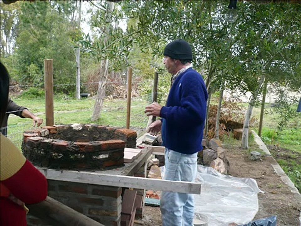 Horno de barro Jorge Núñez.wmv