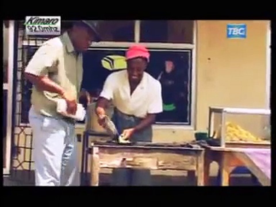 Orijino komedi na kisa cha chips zege.