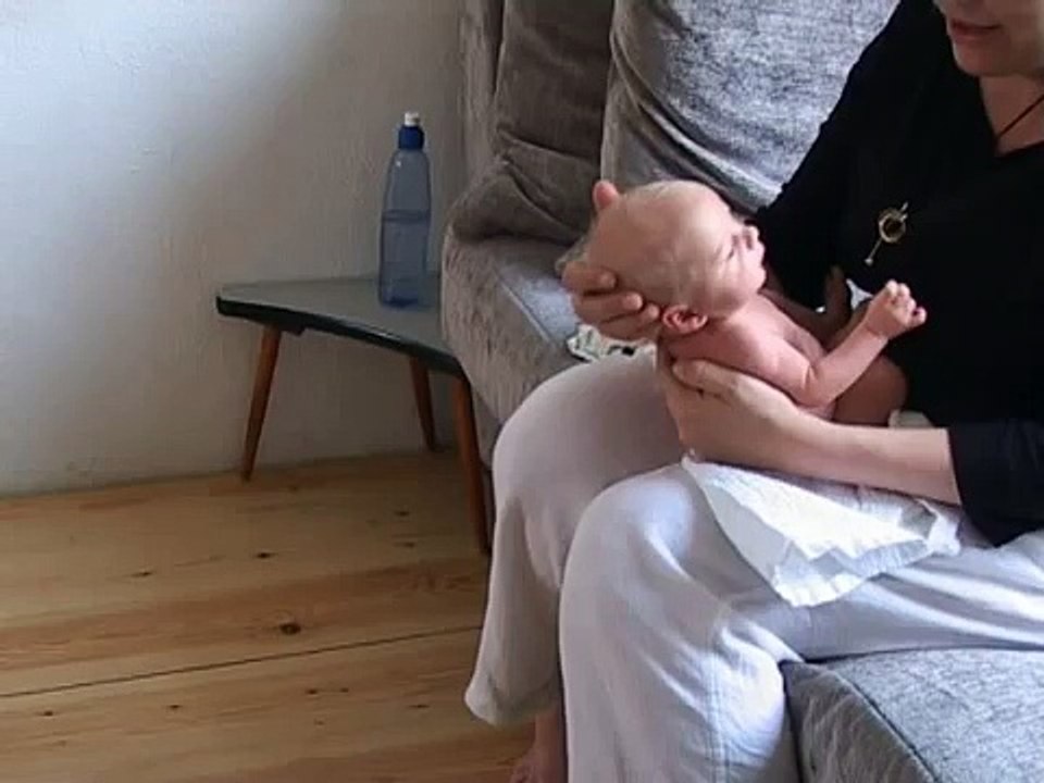 Moro reflex / reaction