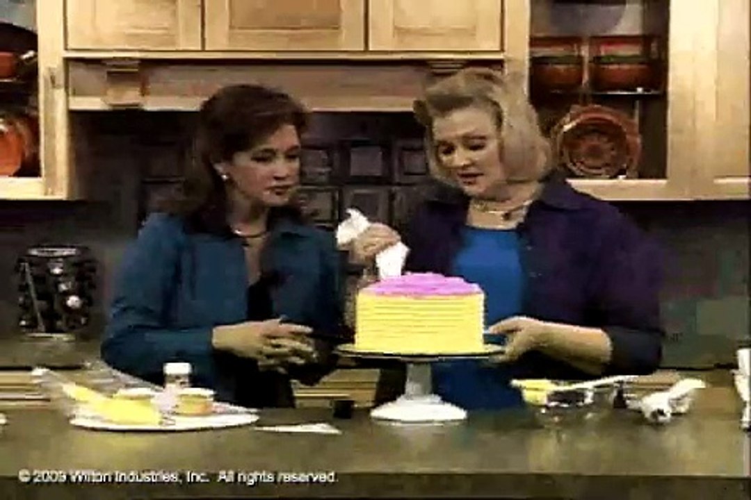 How to Make and Decorate a World of Swirls Cake by Wilton