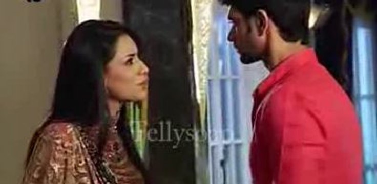 Ishani ko RV lekar aaya waapise jis ke karan Ritika ne kiya RV se jagda - 29 august 2015 - Meri Aashiqui Tumse Hi