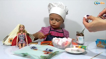 ✔ Doll Barbie and Yaroslava are preparing delicious pastry. Кукла Барби готовит печенье. Серия 28