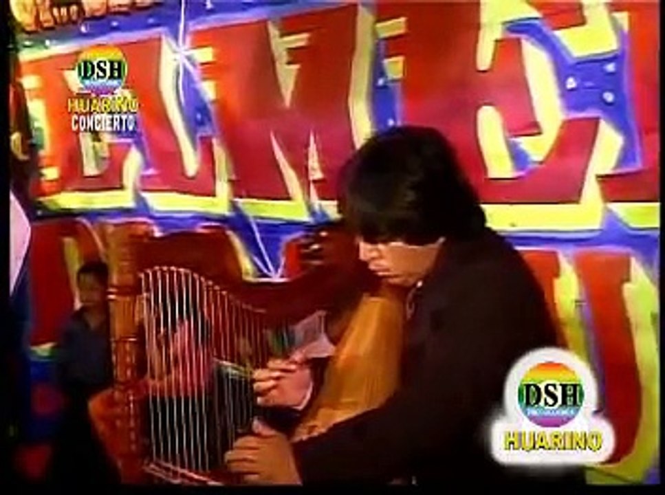 ELMER DE LA CRUZ - Nuestro Amor Fue Como Un sueño - EN CONCIERTO PROD : ( D.S.H ) HUARINO