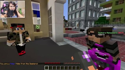 Aphmau | IHOP Hide and Seek | BACON AND WAFFLES!