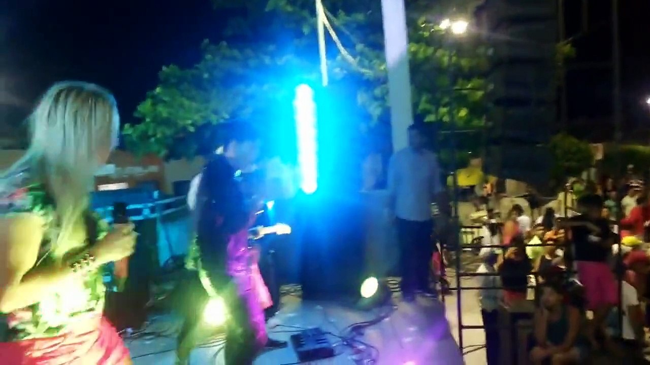 Forro Feitiço e Denys Paraiba - Será (Festa das Mães da RCA FM de Areial)