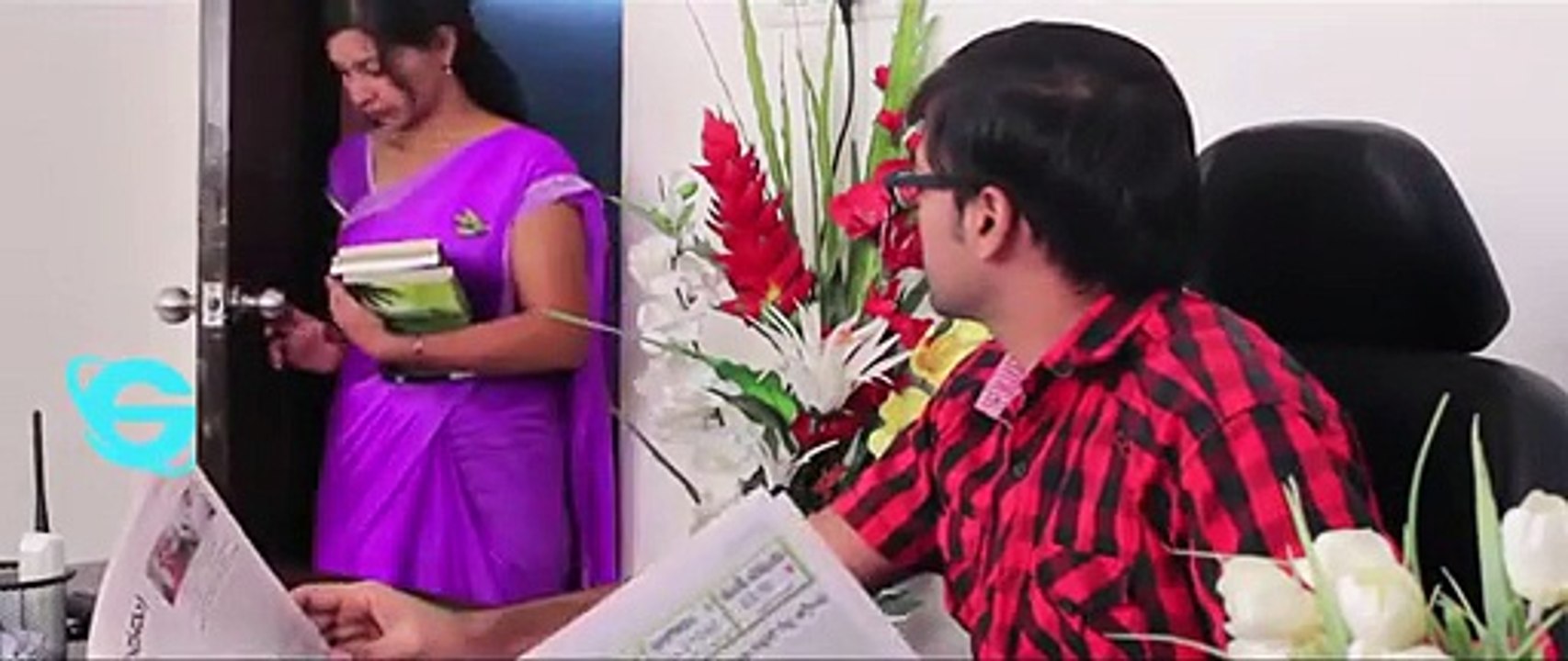 Beautiful Student with teacher - Video Dailymotion