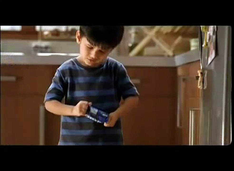 Oreo Twist Lick Dunk TV Commercial