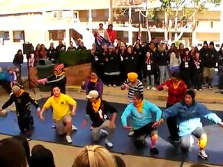 Kiwis' dance at holy spirit college