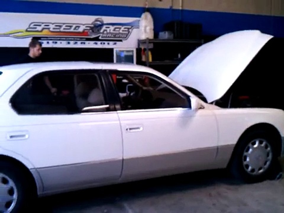 Supercharged Lexus LS400 on the dyno