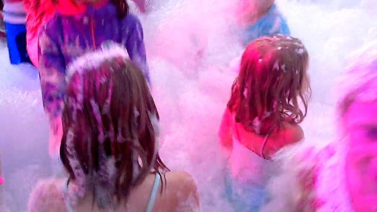 VID_20150805_213327