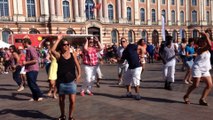 flashmob salsa capitole