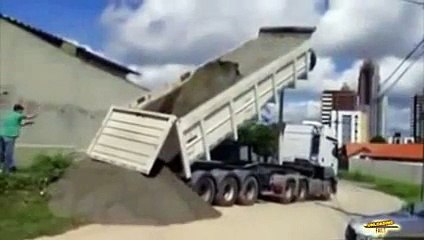 truck unloading fails 1