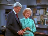 The Mary Tyler Moore Show S07E08 Mary Gets a Lawyer