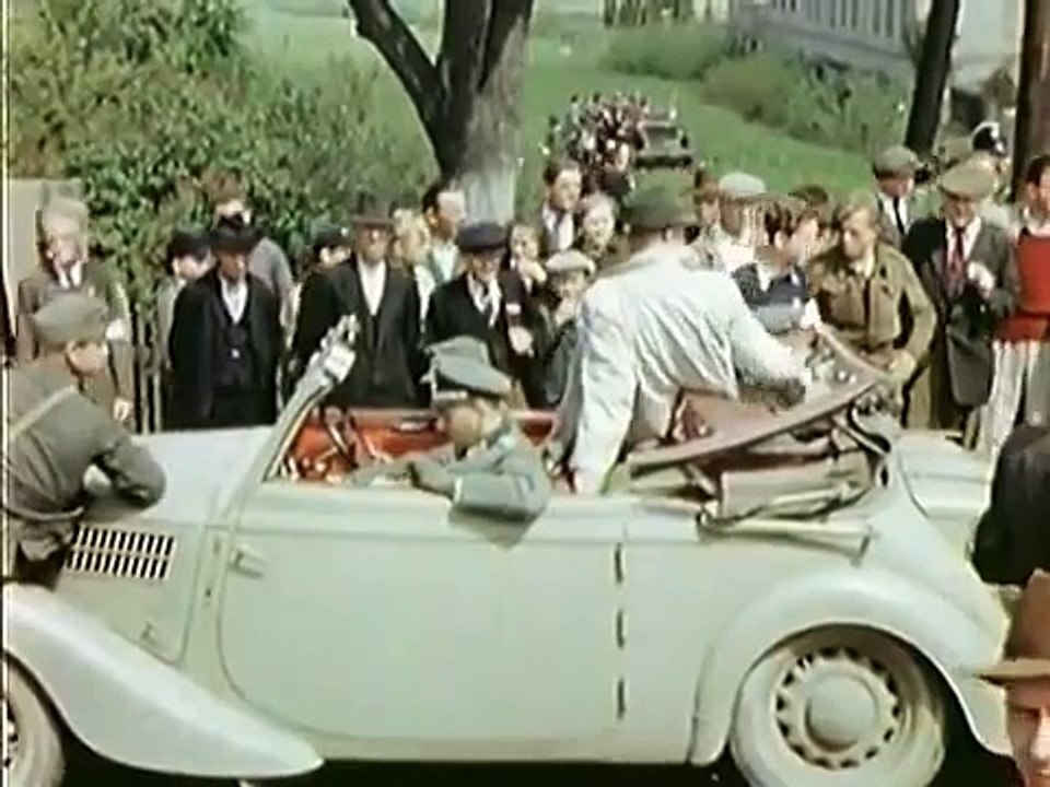 WW2: Surrendering German Troops - Czechoslovakia (April 8-9, 1945)