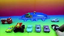 Disney Pixar Cars Mater does Magic with Lightning McQueen Sheriff & other Cars watch the Magic Show