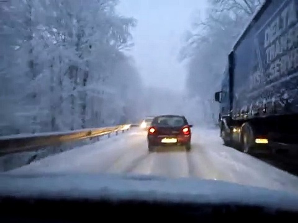 cez mesto kremnica.3gp