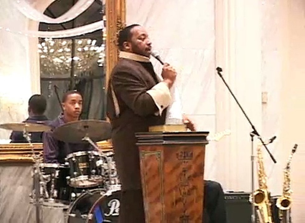 Pastor Marvin Sapp