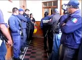 Policías de Angangueo acusan a su director, el alcalde los reta a golpes‏