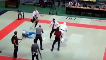 Videos graciosos para partirse de risa - Especial  Karate boxeo  fail -
