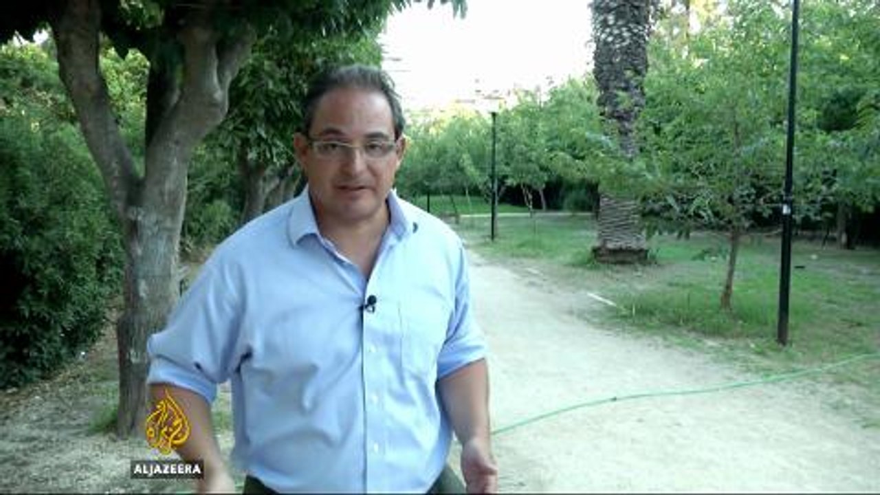 Greece improves conditions for refugees