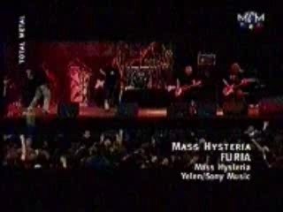 Mass hysteria - furia