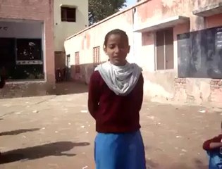 Punjabi School Girl Ka Song Sune Katni Payari Awz he