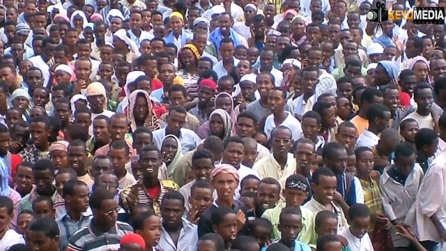 Interview with the current Somali President Sheekh Shariif Sheekh Axmed - Part 2 - DHACDA UGUB AH #1