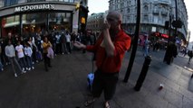 Dave Crowe, amazing beatboxing in London, Leicester Square.