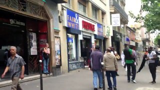 Immigration. Ce que devient Paris. Rue de Strabourg