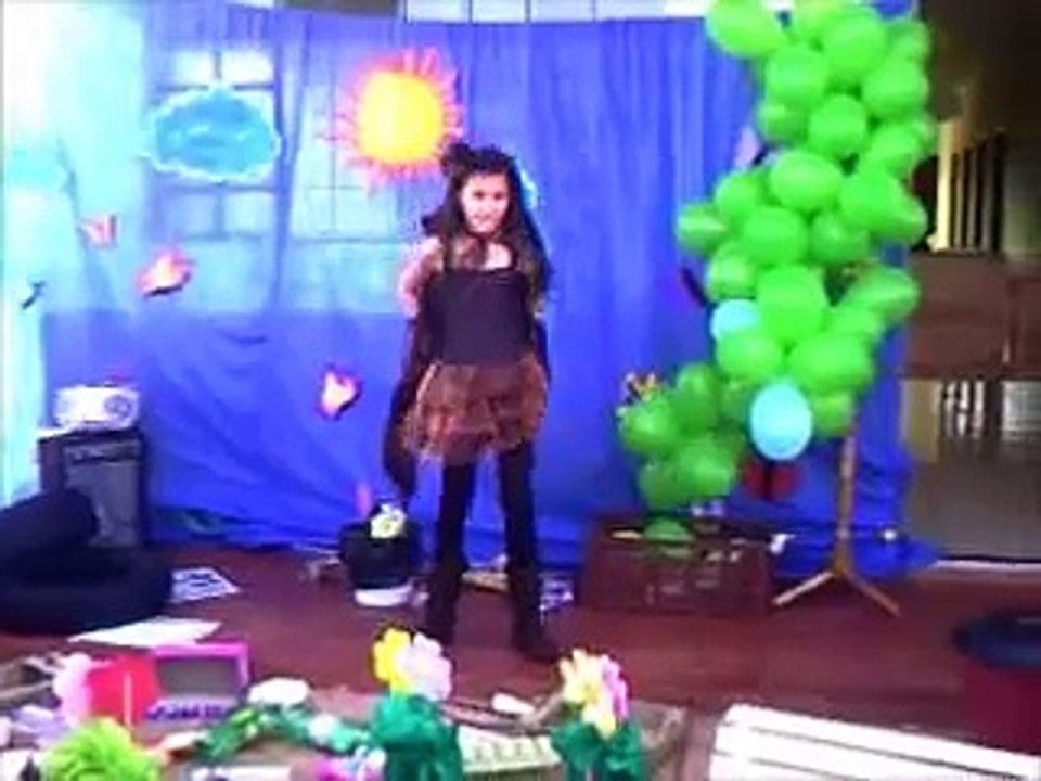 teatro da Dengue "a barata diz que tem, o mosquito diz que não"