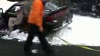 auto nella neve.wmv
