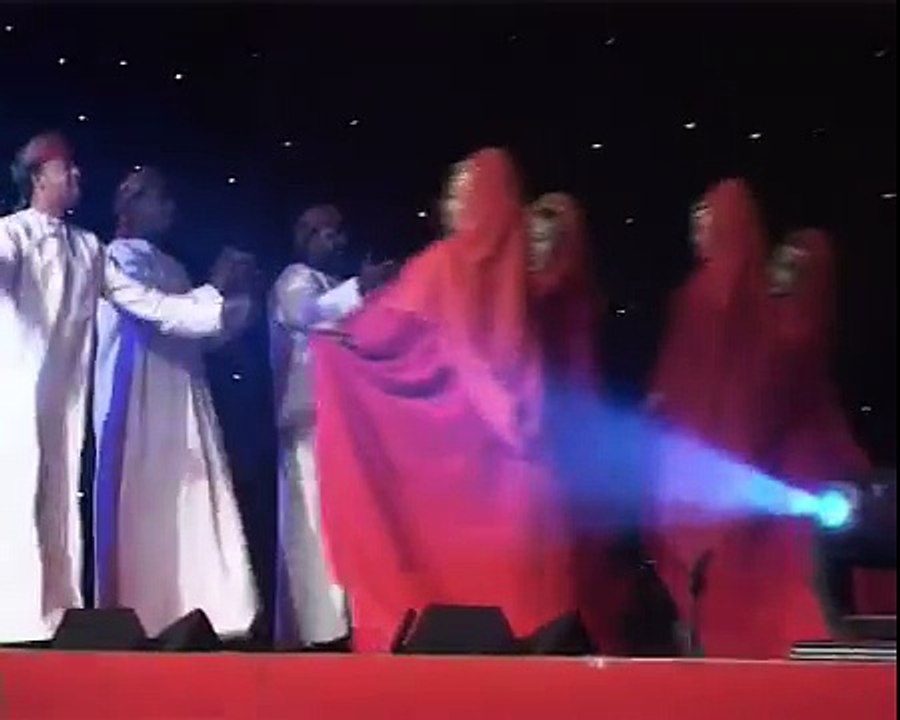 فن  بو زلف العماني - مانشستر Bu Zalaf Omani Folk Dance