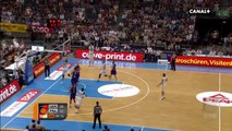 La superbe connexion Antoine Diot - Nicolas Batum sur alley-oop