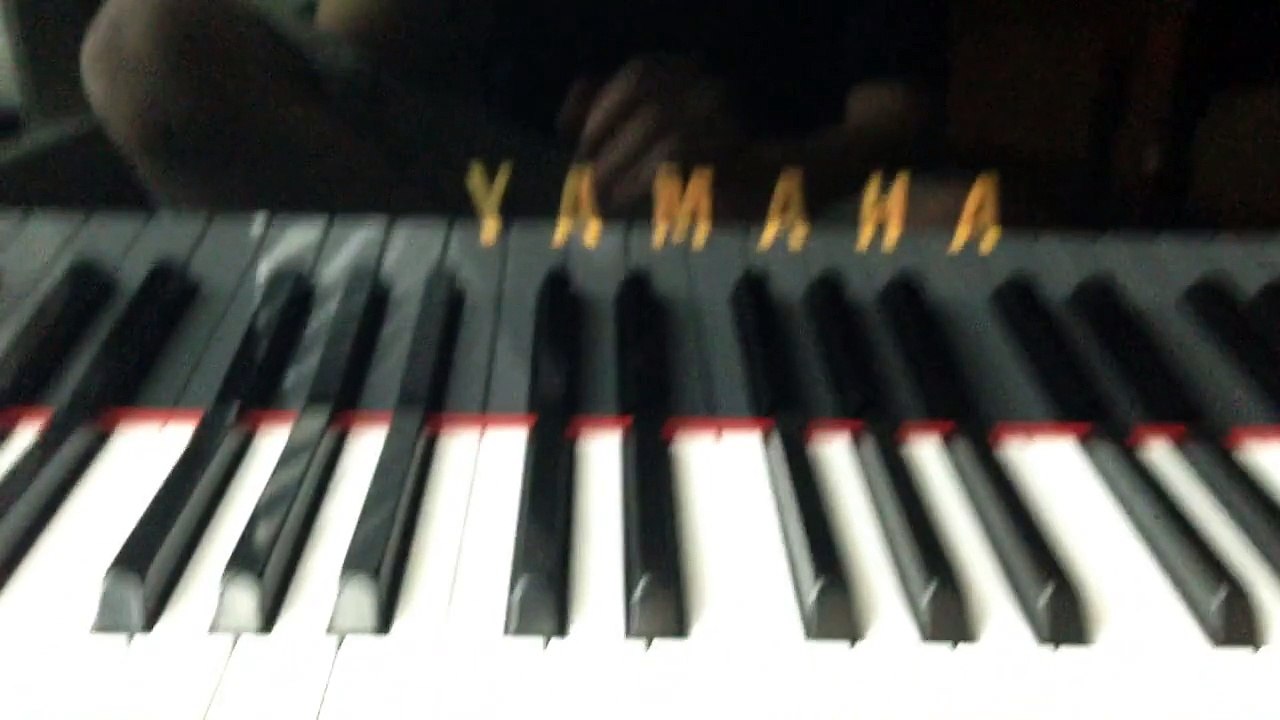 Twinkle twinkle little star easy piano tutorial