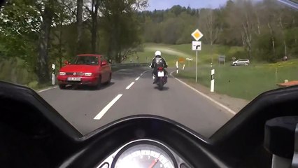 Kawasaki Ninja 250 R lowside crash