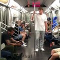 Blague du grand écart à New York par Logan Paul