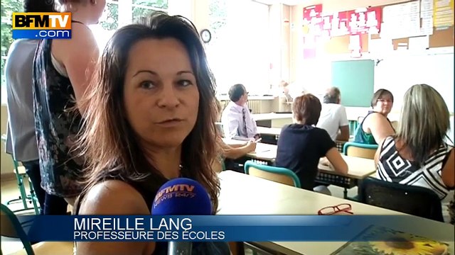 Les professeurs des écoles se familiarisent avec le tableau numérique