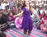 Desi Girl new best dance saraiki folk punjabi indian pakistani dubai arab belly best melakarsal 2015