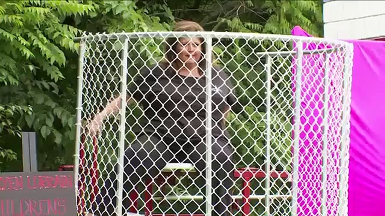 DanceMoms - Abby Gets Dunked!