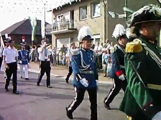 Sonntag nachmittag vorbeimarsch2015